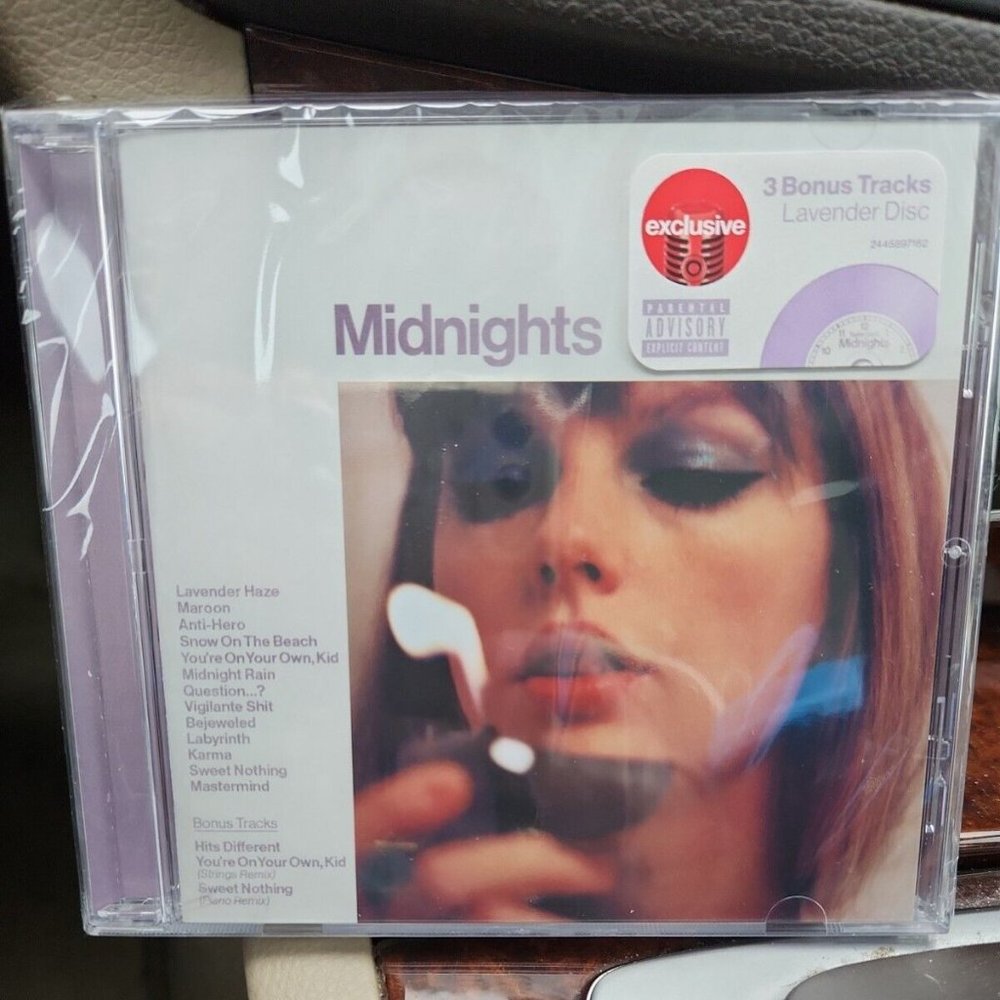 Taylor Swift CD Midnights Lavender Colored disc Exclusive 3 Bonus Tracks Sealed